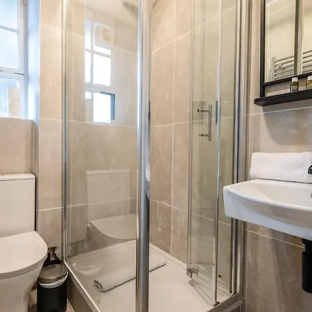 3-bed Marylebone Marvel *