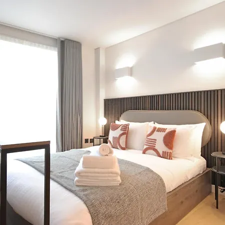 Bow Lane By Aeria Apartment London