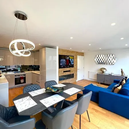 Casa *