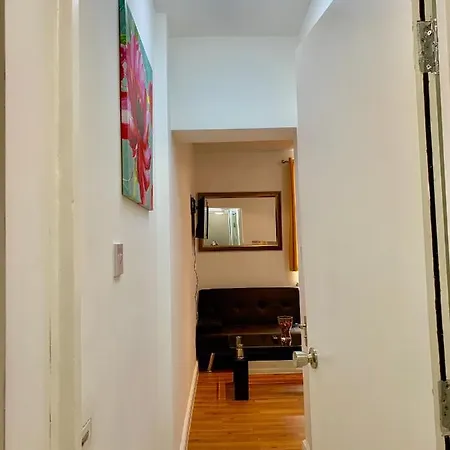 Apartments, Private Bathroom, Kitchenette, Parking, Np4 Apartment London