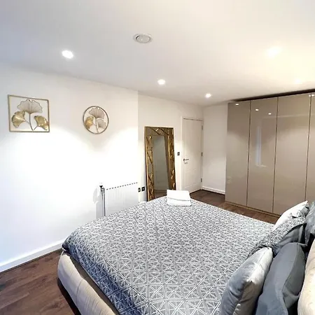 Casa *