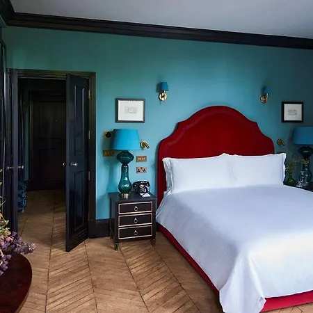 Hotel The Twenty Two *
