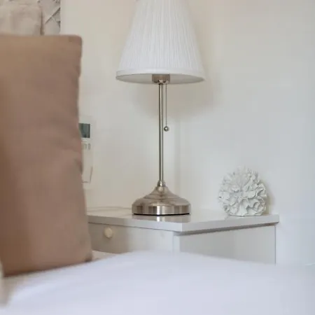 The Ravenscourt Park Collection Apartamento Londres