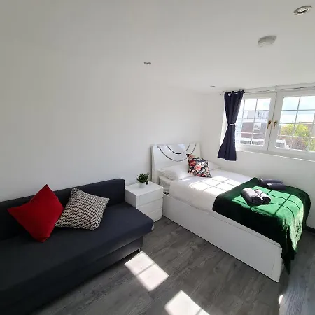 Luxury Limehouse * London