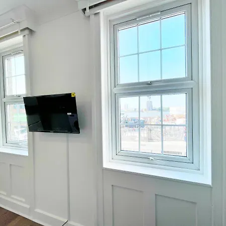 1 Bedroom Gem, Prime Location. Apartment London