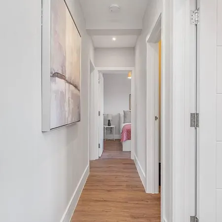 Tranquil 2-bed Oasis In Tooting 20 Min To Central Apartment