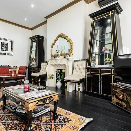 Stunning Three Bed In West Hampstead Apartment London
