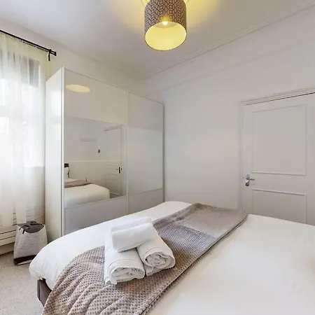 Spacious 2bd Cricklewood