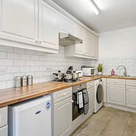 2bed1bath Entire House In The Heart Of Camden Town * London