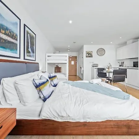 Apartment Sleep 6 Piccadilly 1 Bedroom Flat In Vr5