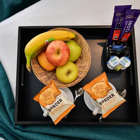 Queens Park Premier Hyde Park Hotel 4*