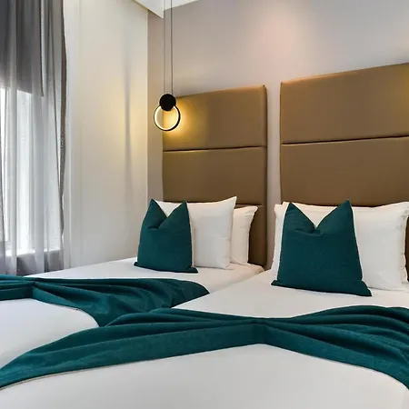 Hotel Queens Park Premier Hyde Park