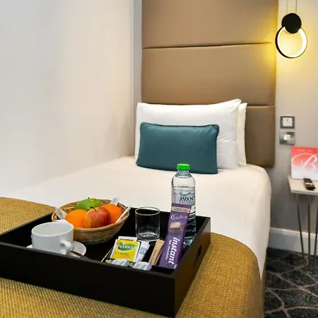 Hotel Queens Park Premier Hyde Park