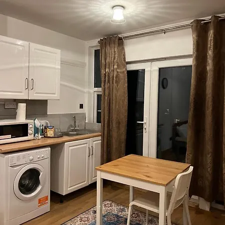 South London * Mitcham