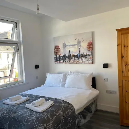 Amazing 3 - East Apartment *