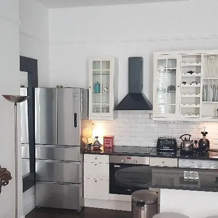 Apartment Beautiful Two Bedroom Flat In Kensington London