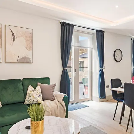 Holiday home Comfortable London Retreat - Sleeps 6
