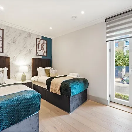 Comfortable London Retreat - Sleeps 6 *