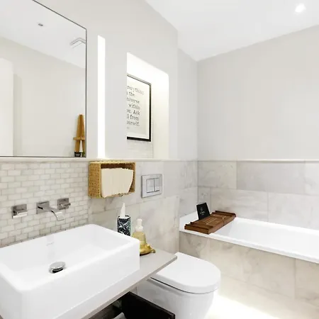 Luxury 3 Bed House By Hyde Park, Bayswater *
