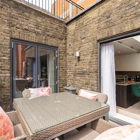 Grosvenor Mayfair Apartment *