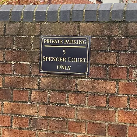 Apartmán Spencer Court Hornchurch
