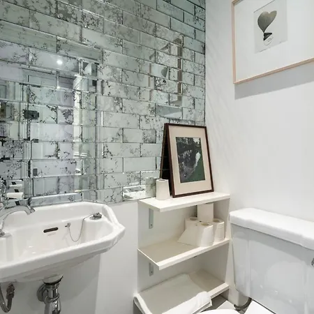 Stylish 2 Bedroom At Hammersmith *