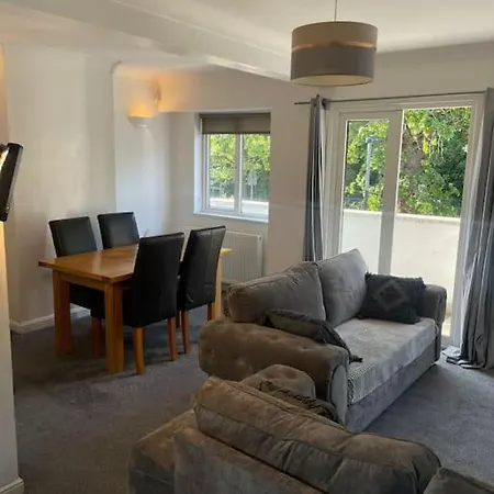 Whole Near To London Appartement *