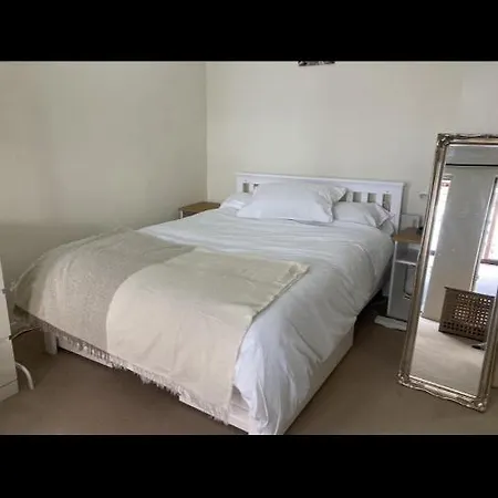 Cosy Flat Trafalgar Square Apartment London