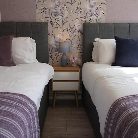 Cosy 2 Bedroom On Bromley-lewisham Hospital Borders