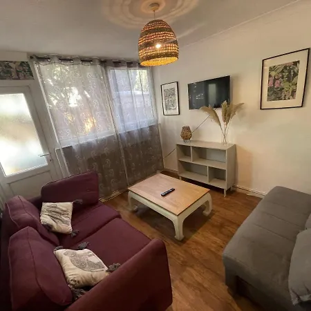 Lovely 1 Bedroom With Garden