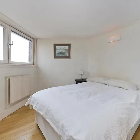 Joivy Charming Flat Overlooking River Thames Apartment
