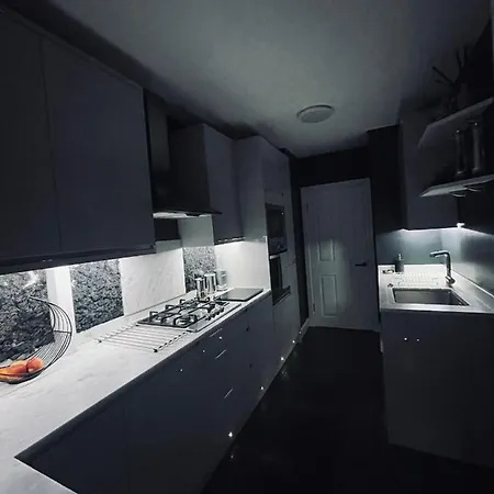 Luxury Mid Century Homestay