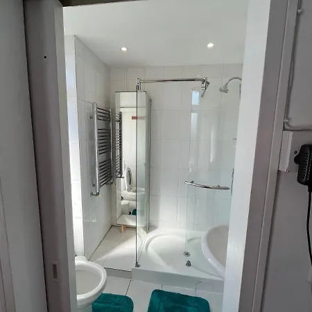 Urluxury 4 Bedroom 5-baths House In Marble Arch, Appartamento Londra