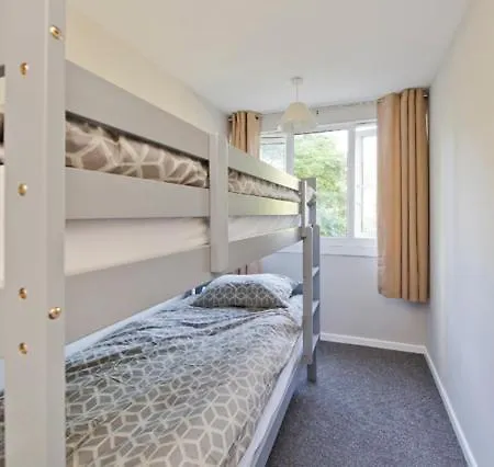 Joivy Spacious Apt With Private Yard In Notting Hill London