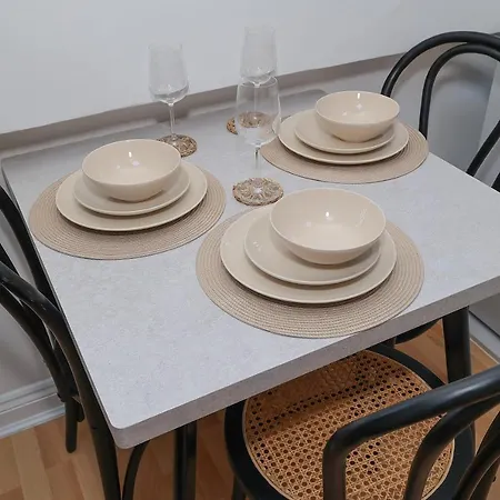Apartment Cosy 1 Bedroom Floor On Edgware Road