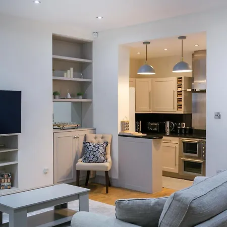 The Notting Hill - 2 Bedroom Close To Hyde Park London