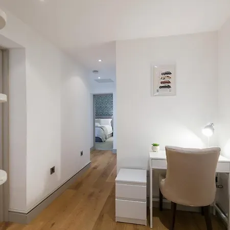 The Notting Hill - 2 Bedroom Close To Hyde Park London