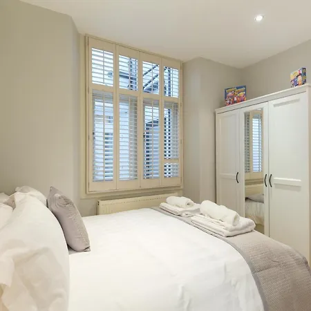 The Notting Hill - 2 Bedroom Close To Hyde Park Apartment *