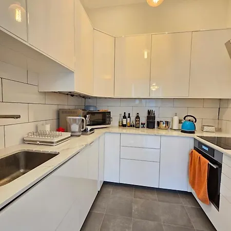 1 Bed Flat Near Little Venice And Paddington