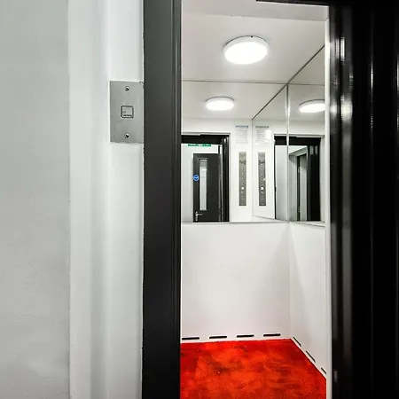 Circlelet Luxury Private 1 London