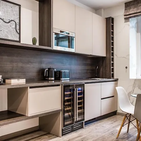 Circlelet Luxury Private 1 London