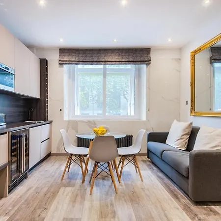 Circlelet Luxury Private 1 London