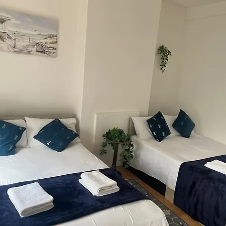 Aldgate In Central Apartment London