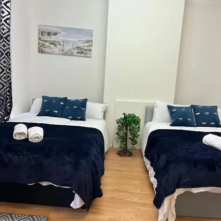 Aldgate In Central Apartment