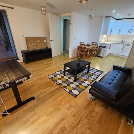 Wembley Stadium Luxurious Apartment London