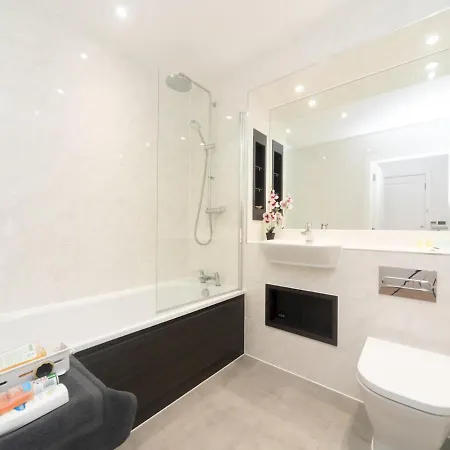 Pass The Keys Breathtaking 2 Bed 2 Bath Greenwich Riverside Flat Apartment London