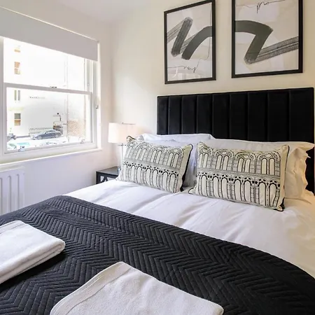 Beautiful Mews House Near Natural History Museum Holiday home