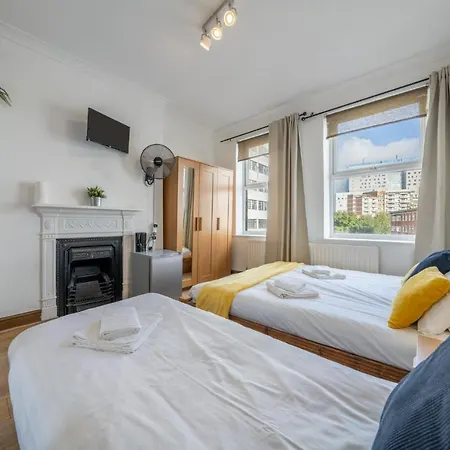 Aparthotel The Buross - Aldgate *
