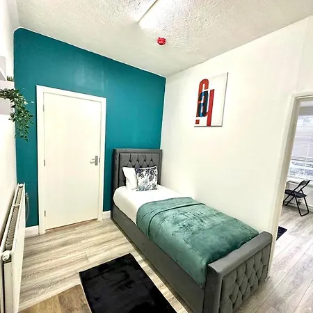 Suites - Ha1 *