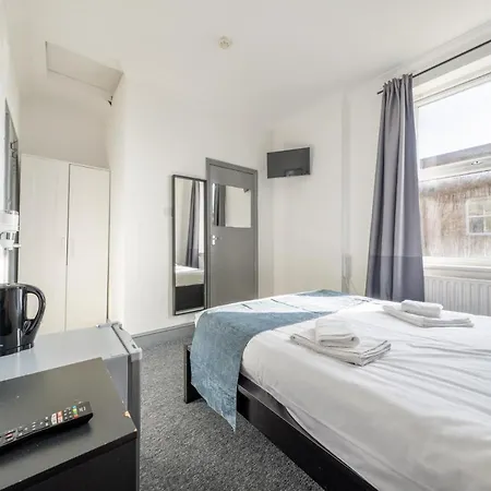 Aparthotel The Buross - Aldgate *